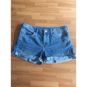 H&M Boyfriend Jean shorts